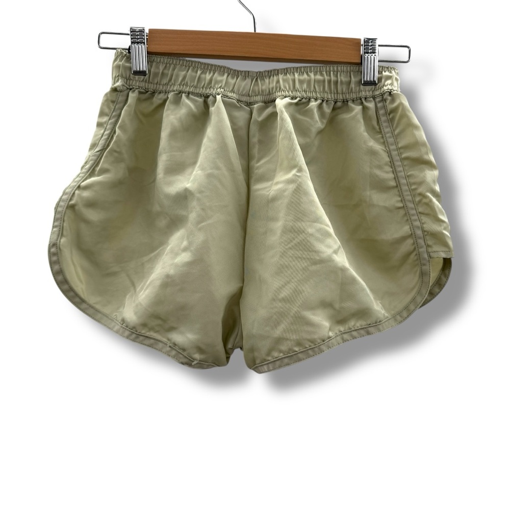 Fear of God Essentials Shorts Unisex Size Small Beige Nylon Athletic - Picture 3 of 8